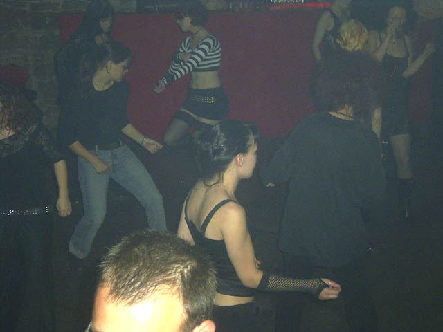 Turm(01.11.2004)5.jpg - Unicode